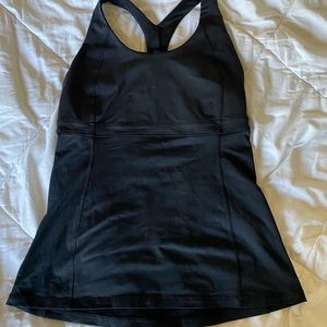 Lululemon athletic tank size 8
